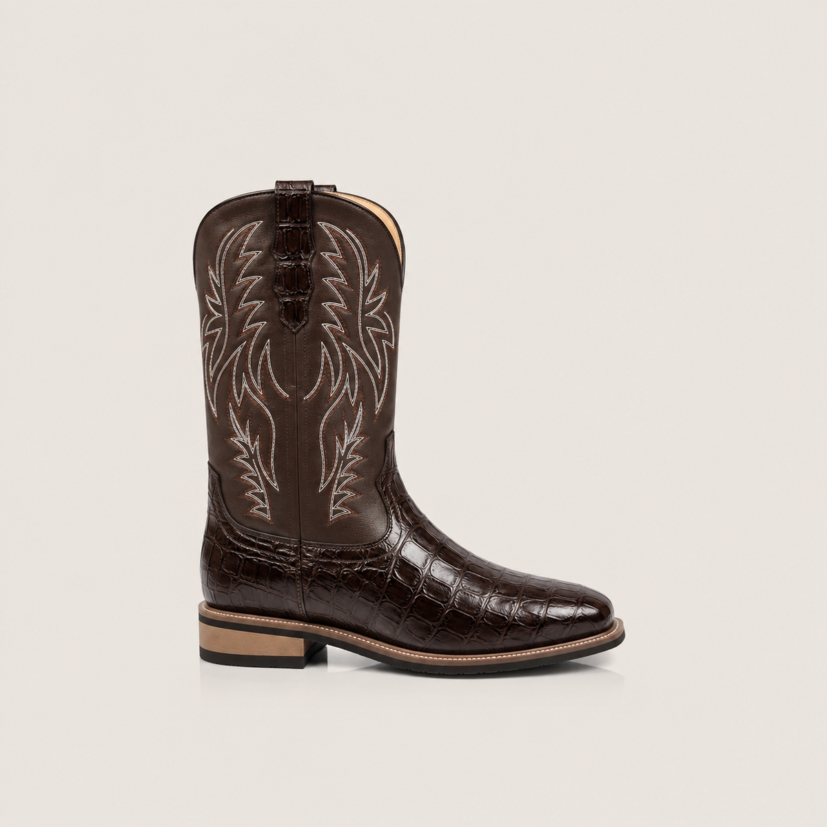 Botas Western Bordadas con Textura de Cocodrilo