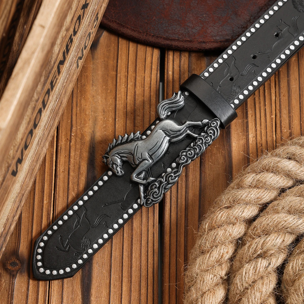 Cinturón Western Hebilla Caballo Retro de PU