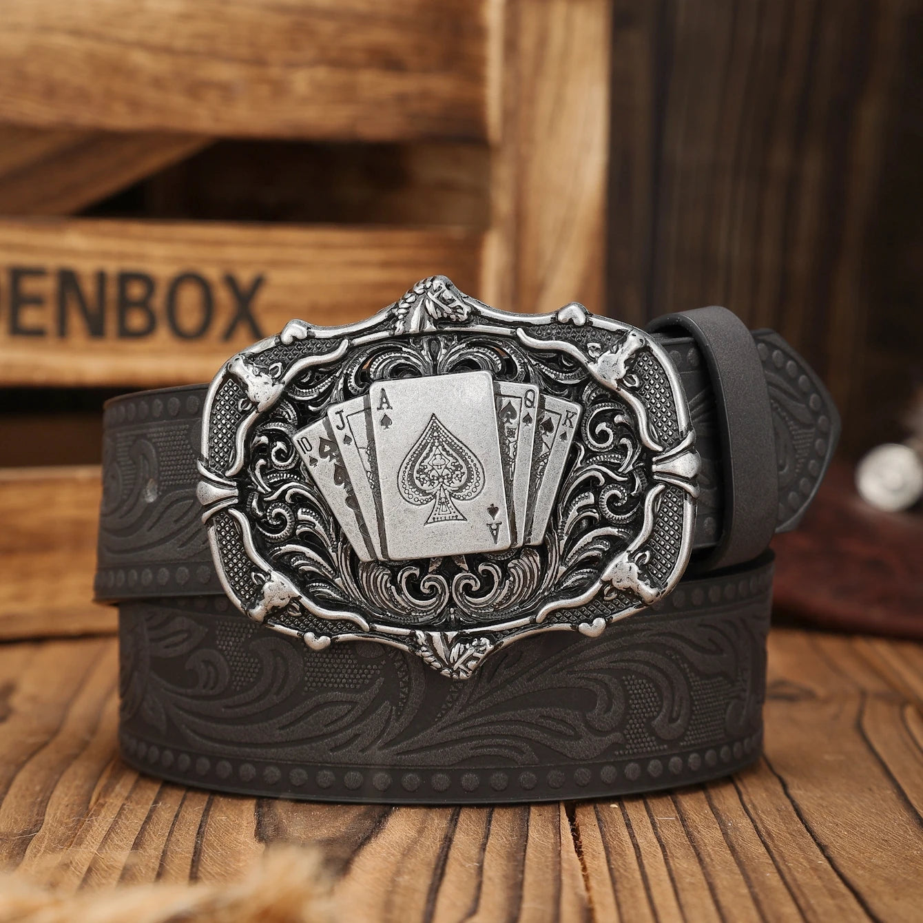 Cinturón Ranchero Vintage con Remaches | Hebilla Western de Estilo Clásico