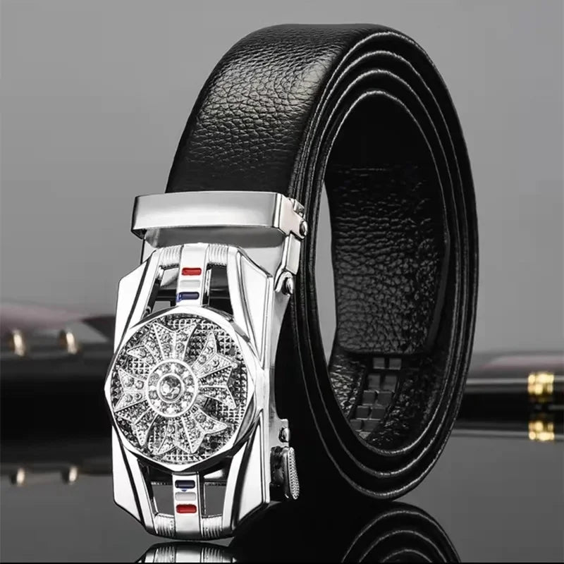 Cinturón Caballero Imperial – Hebilla Automática con Detalles Brillantes