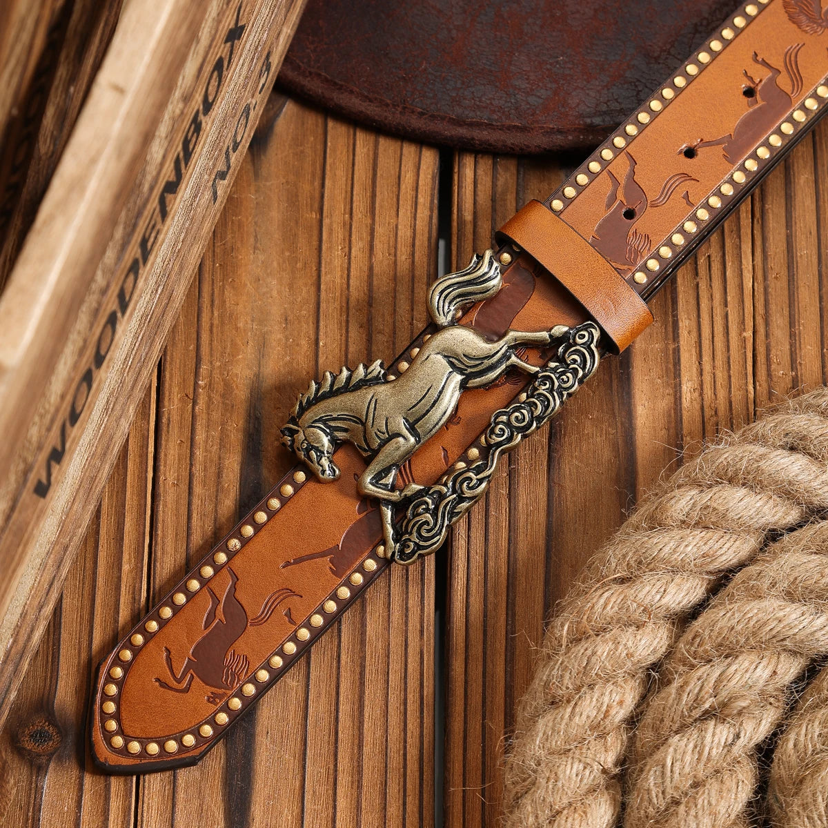 Cinturón Western Hebilla Caballo Retro de PU