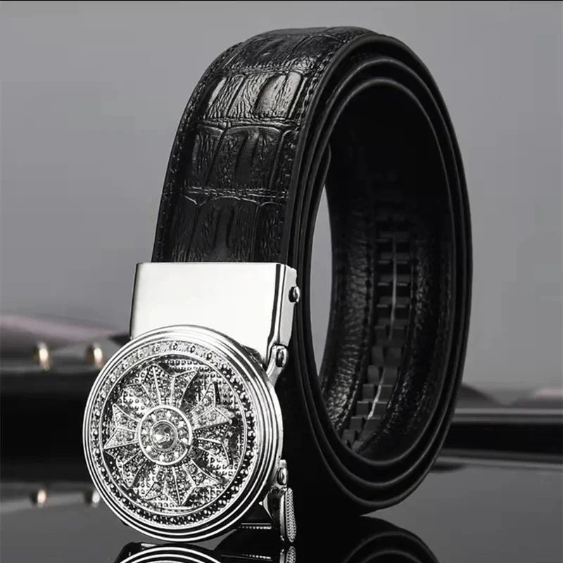 Cinturón Caballero Imperial – Hebilla Automática con Detalles Brillantes
