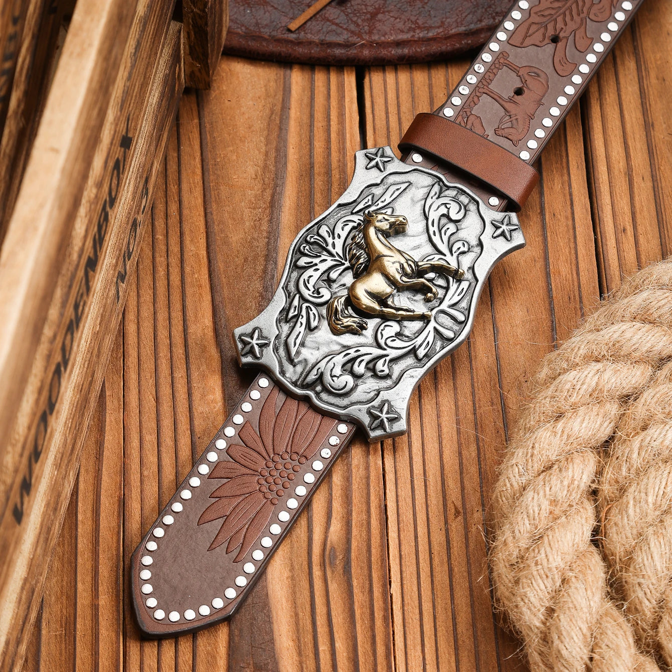 Cinturón Vaquero Marrón con Remaches y Hebilla Western | Estilo Retro Cowboy